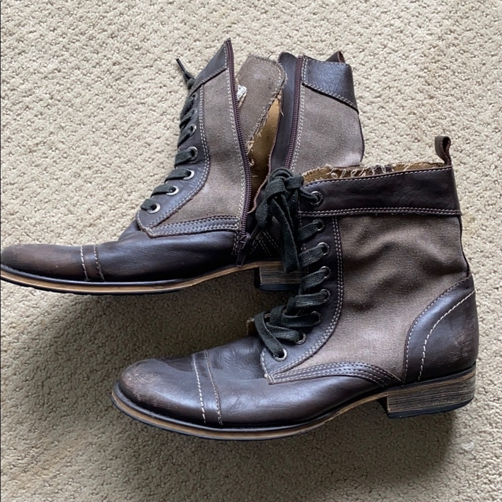Guess men’s zip boots 10